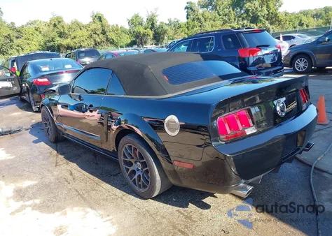 2007 Ford Mustang Gt Deluxe/Gt Premium z USA, uszkodzony, nr VIN 1ZVHT85H775323043